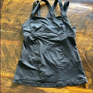 Lululemon top